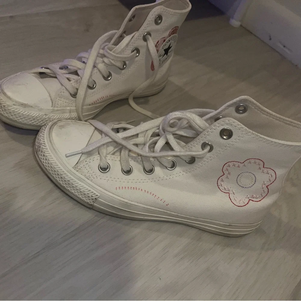 Converse White Floral Canvas High-Top Sneakers
